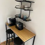 Charming Flat In A Quiet Location 그라츠