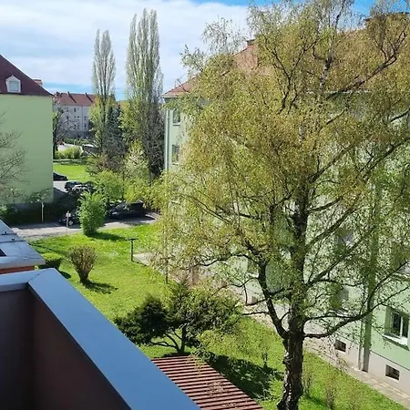 Charming Flat In A Quiet Location Апартаменти Грац