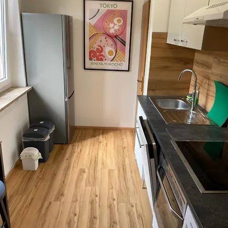 Charming Flat In A Quiet Location 아파트 *