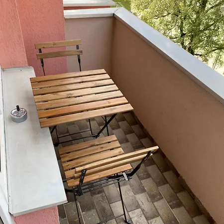 Charming Flat In A Quiet Location * 格拉茨